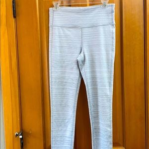 Athleta leggings/tights size medium